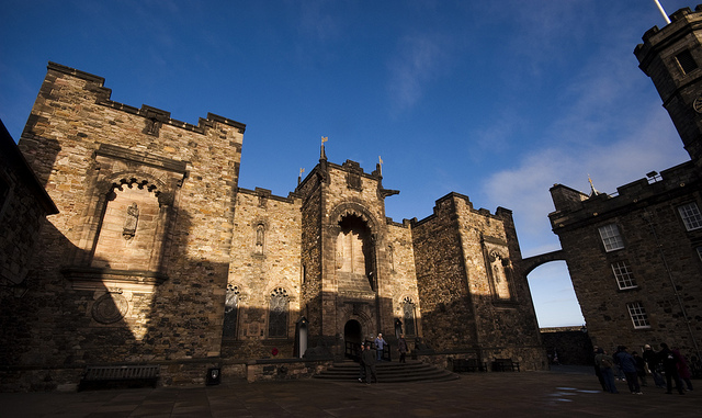 Edinburgh Castle in Scotland's capital (Credit: Joe Dunckley, CC BY NC SA 2.0)