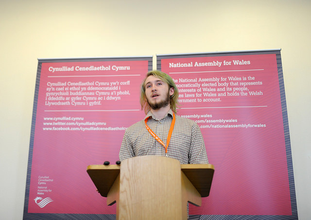 A votes at 16 event in the Welsh Assembly (Credit: Welsh Assembly, CC BY 2.0