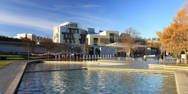 How effectively does the Scottish Parliament scrutinise the Scottish government?