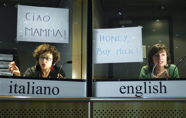 Being an interpreter at the European Parliament. Credits: Pietro Naj Oleari / European Parliament (CC BY-NC-ND 2.0)