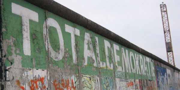 berlin wall demokratie